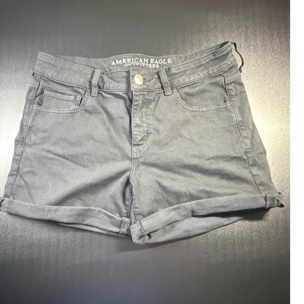 American Eagle Midi Super Stretch Shorts Black Cuffed Size 12 Womens K16